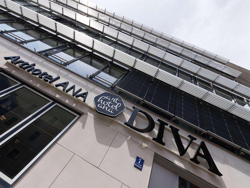 470741E33B6763C9E40A84F1E88688ED