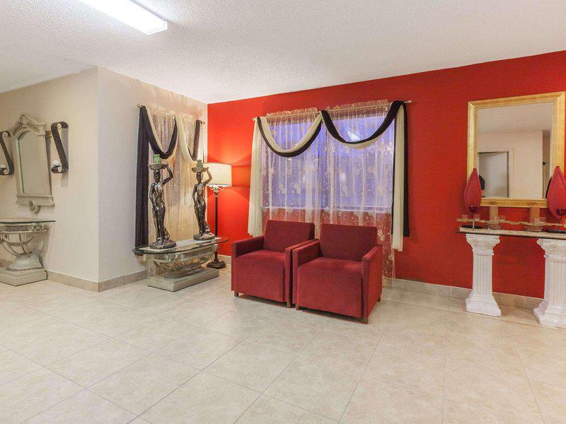 3707ACCFB00C7B8B27F1D375E904800F