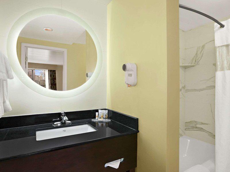 ABFF19102C08A84E48365E45B724687A