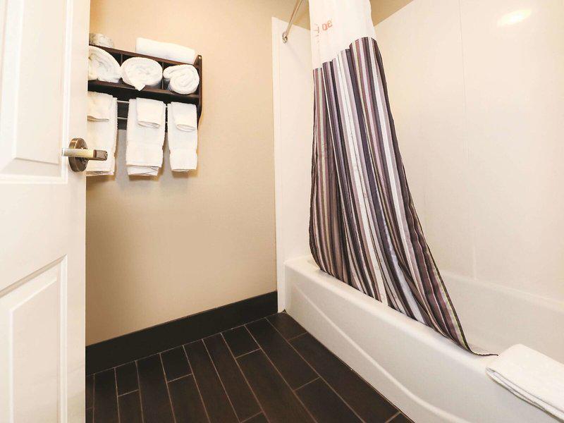 21CE8B312358BF11FD7D5AA96AA6F3F9