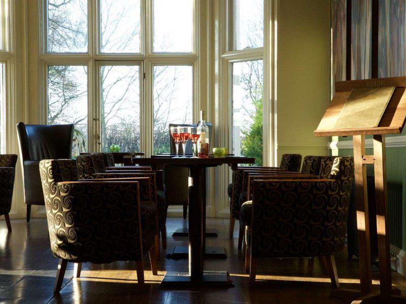 24EC71CEA30363D8201406982865EE26