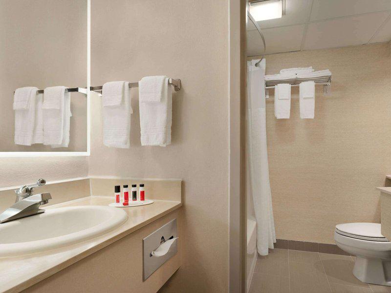 98C68E928C95A60ACC987EB5BEF268E1