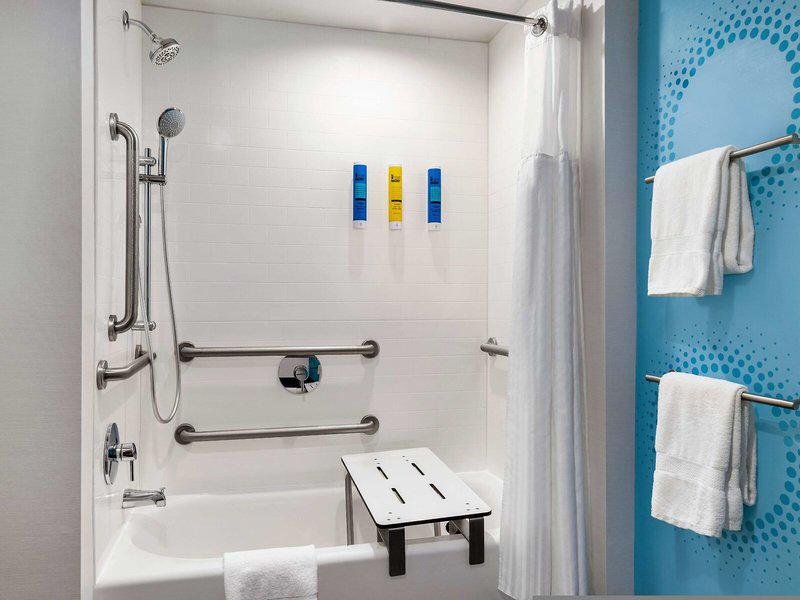 8AB9E19503D7253645352F424E69100B