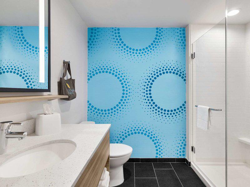 D56EE74A785EFC147D13E7F1F2494483