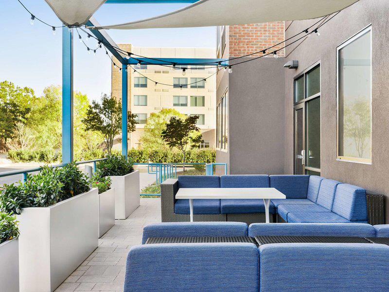 EF21D3FC079E80CF0AD849B9128C583F