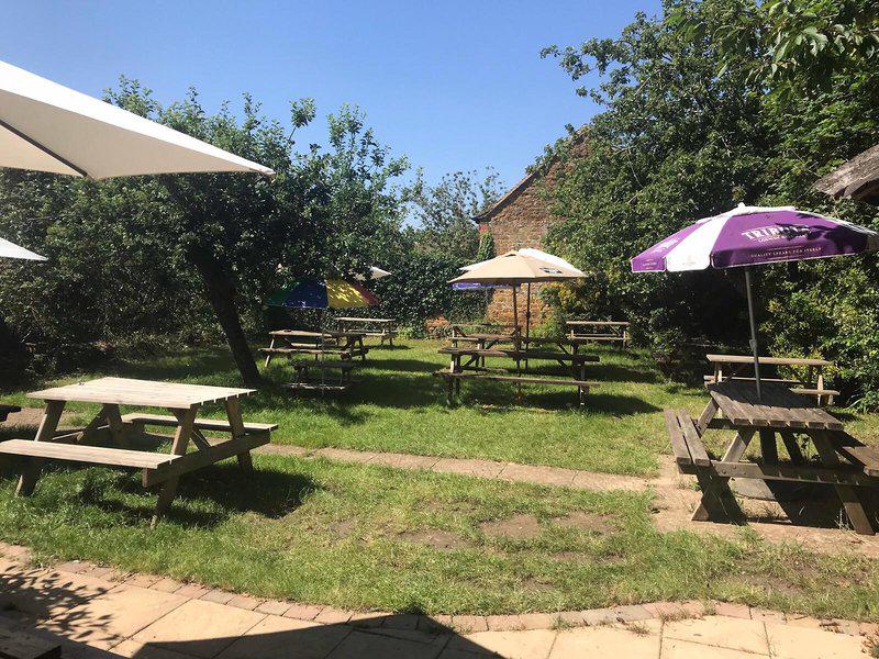 6B3D6ACF883408276A905DFD18736001