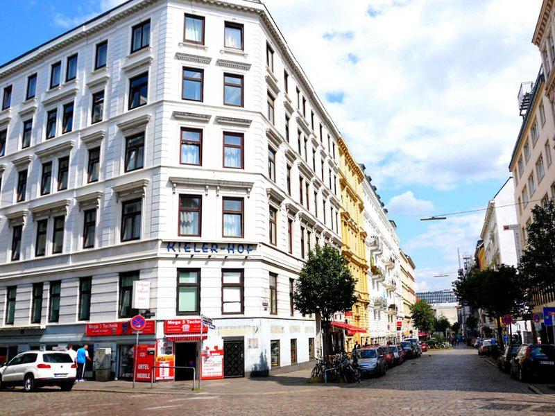 4128B81928C4E4B0E98A32CDE5335FC9