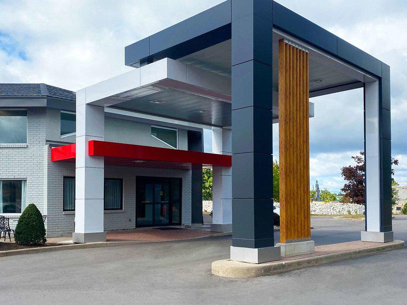 EE76C376FF08E5798BC41EA5924FE398