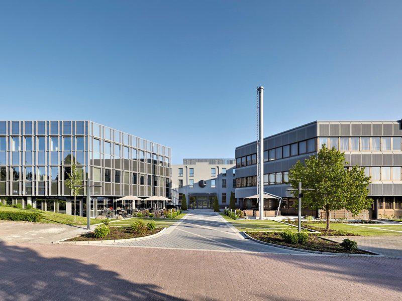 1D2B25827BCA458D05496D9E2CAE44F4