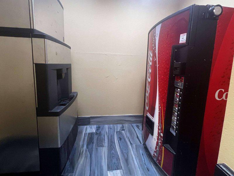 A38DEC9A61D59431F98B342A6EC8B8FB