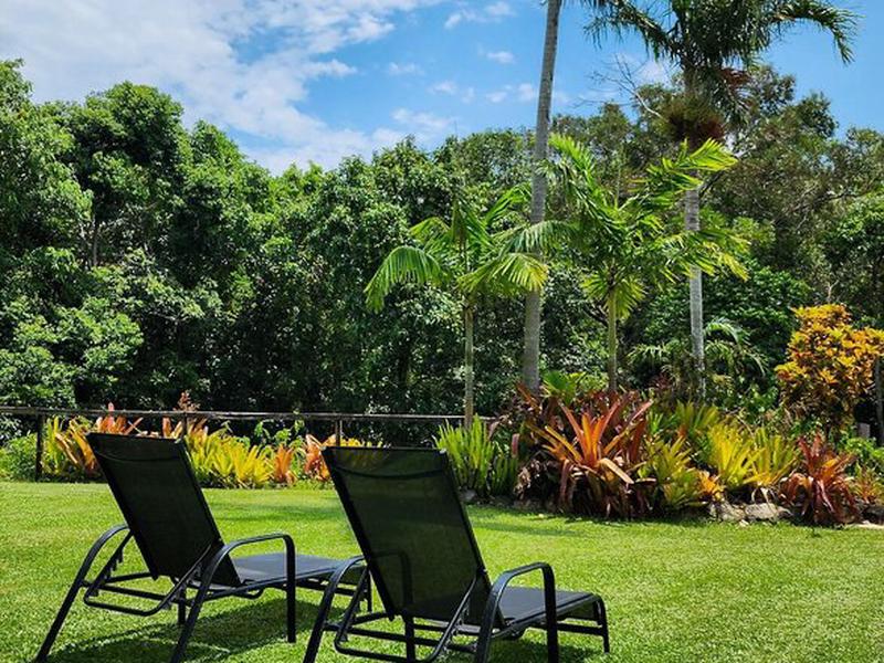 40A33892759B742A0909F8CBDF98B57F