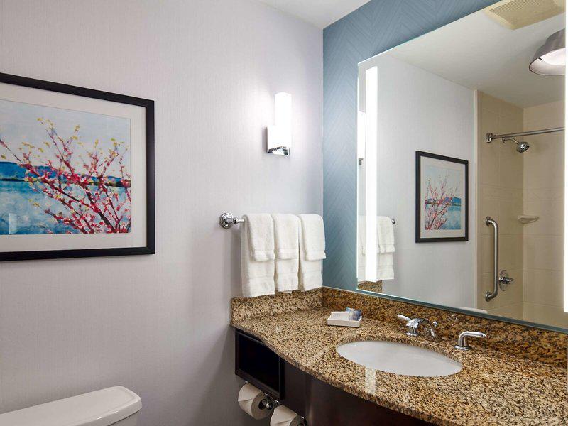 6A0FA875DB83A9EB29B62D1161474754