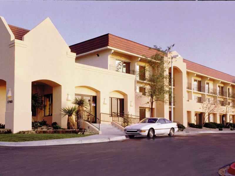 0FD236537B78DF81E959CE4F6E862D83