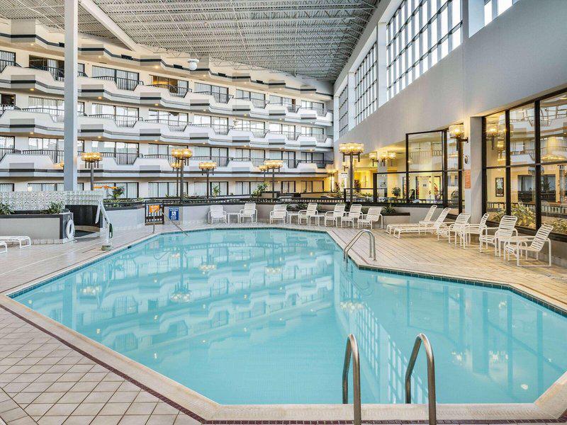 5BE5D56E6E04E4275DE8C3A87CCF63E8