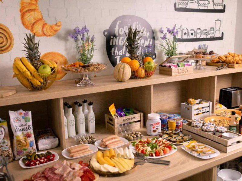 B30B816BD9DB7F17AE6300C70FC23C70