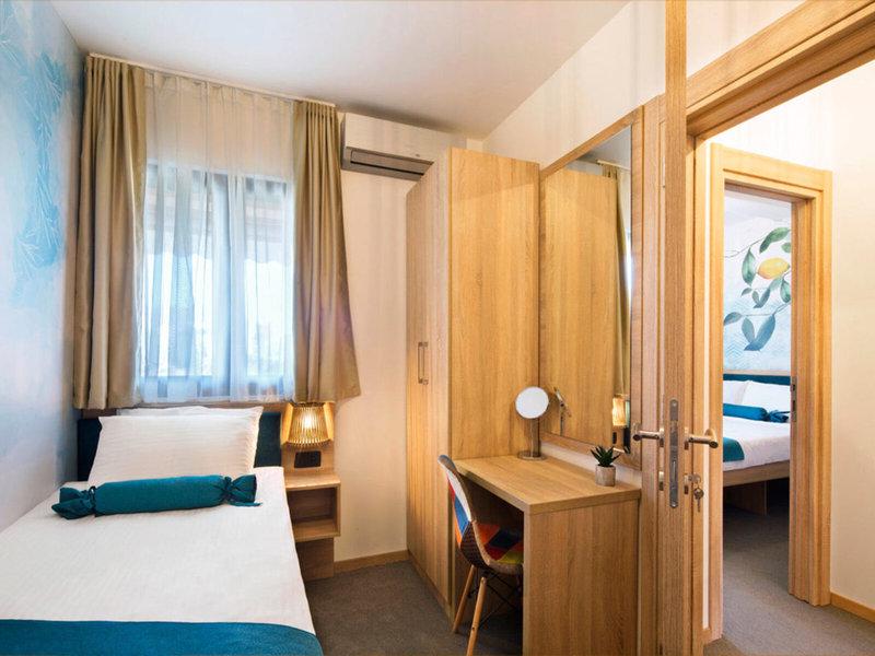 E2F1D7CB919DB9095DD9946F1876F00F