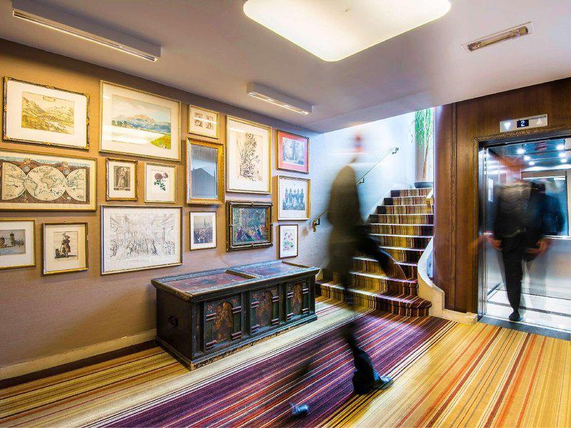 838D51F2EE73C4FE117B1F712B739C8A