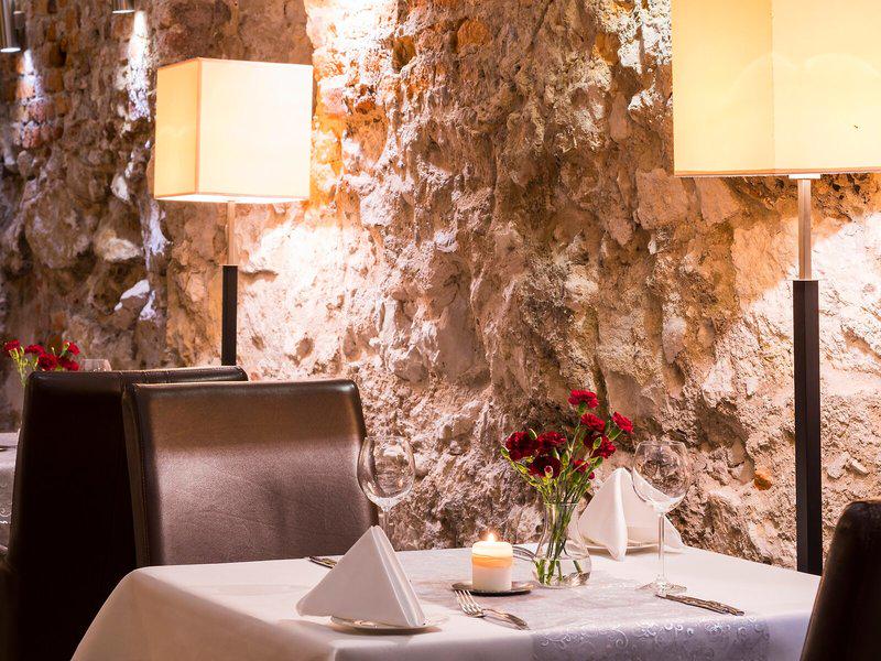 F683DFF963BD4AB8ACDA073C75F03E2C