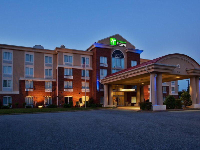 40C6D44CED28B3C9B96A3B5FE4DEE94A