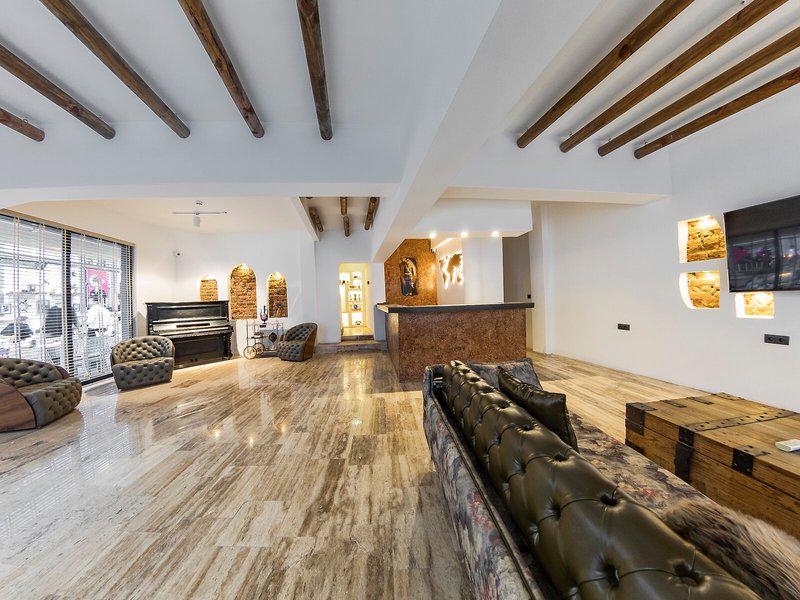 CB6B4F067BF3E81977DA5455D4107341