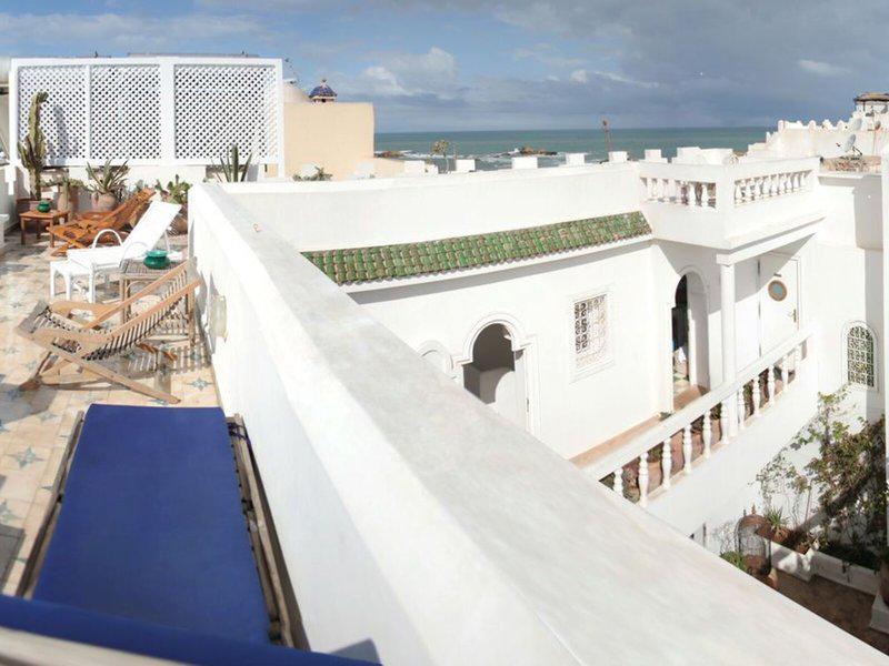 2D79AE3D0F40193E480DF56AF24C6B77