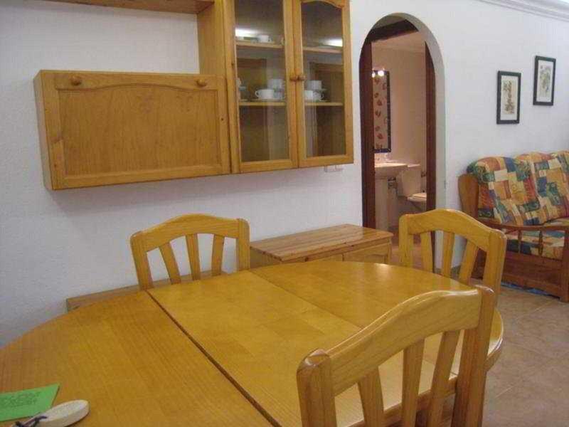 8FDA55F3A2BC816BDAC43F9964E59D0C