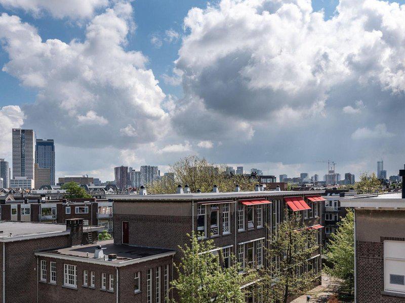 F50C0E2DFA5D7F4A5733EB31F36D920E