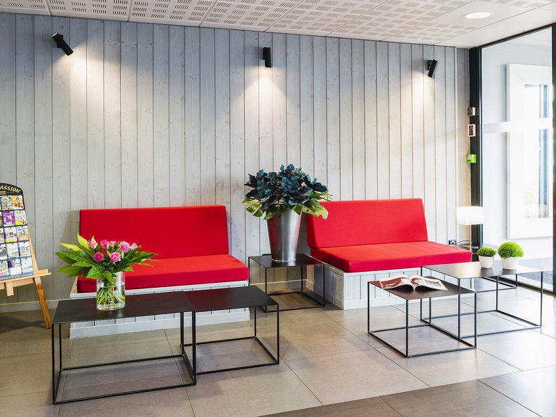 8701003366D2F4B6806954D45A2AA7FD