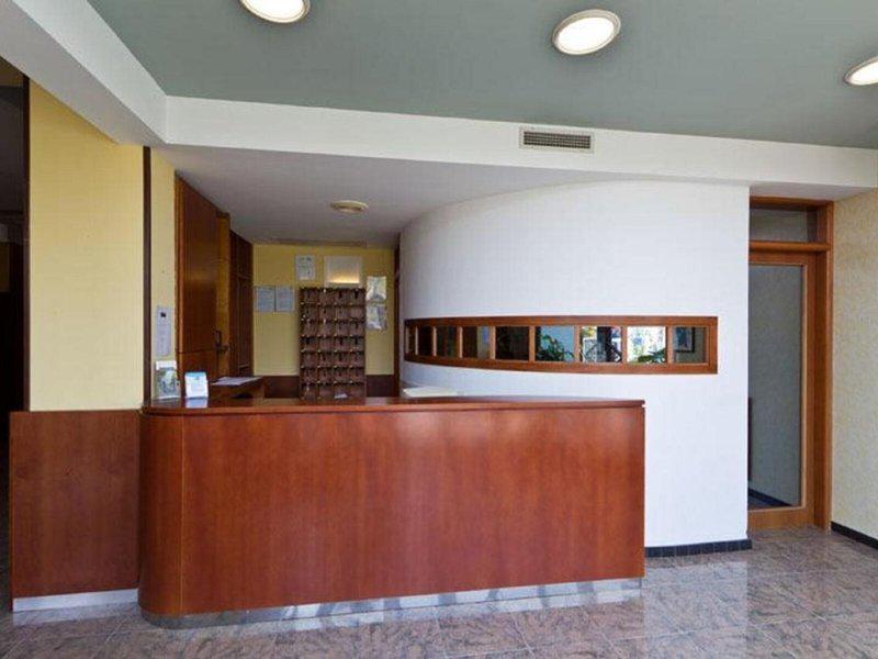 94A704B9EAAEEBFD88BDA1160248BFD6