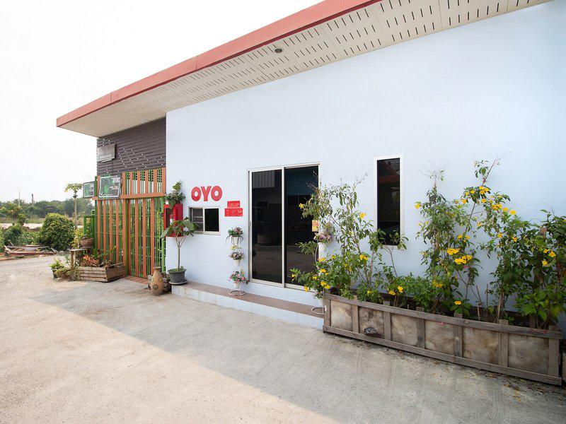 56F5CC289BE53EB95B99184779AA4C2E