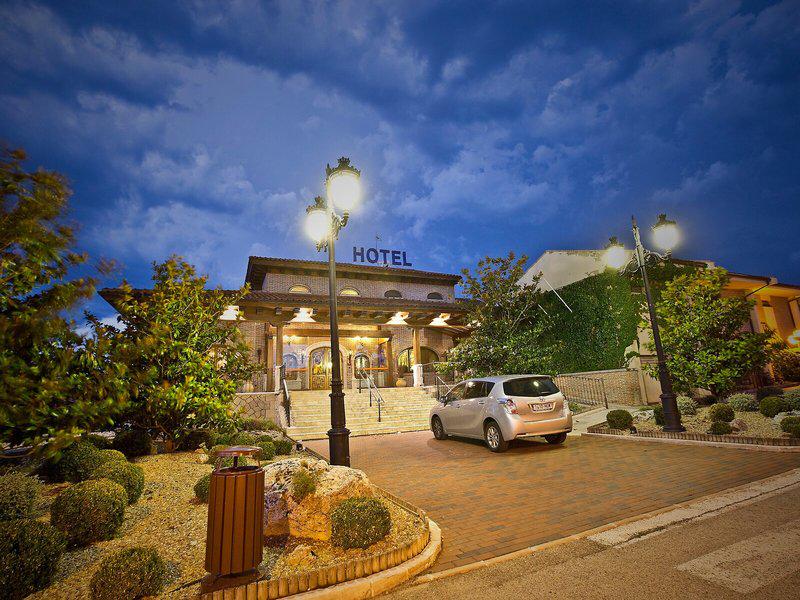 17B3F865D56B68AE7546B3BFBAF1A7EF