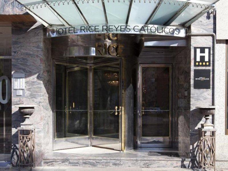 D077A6062C50BC1818E32C2E01594AF9