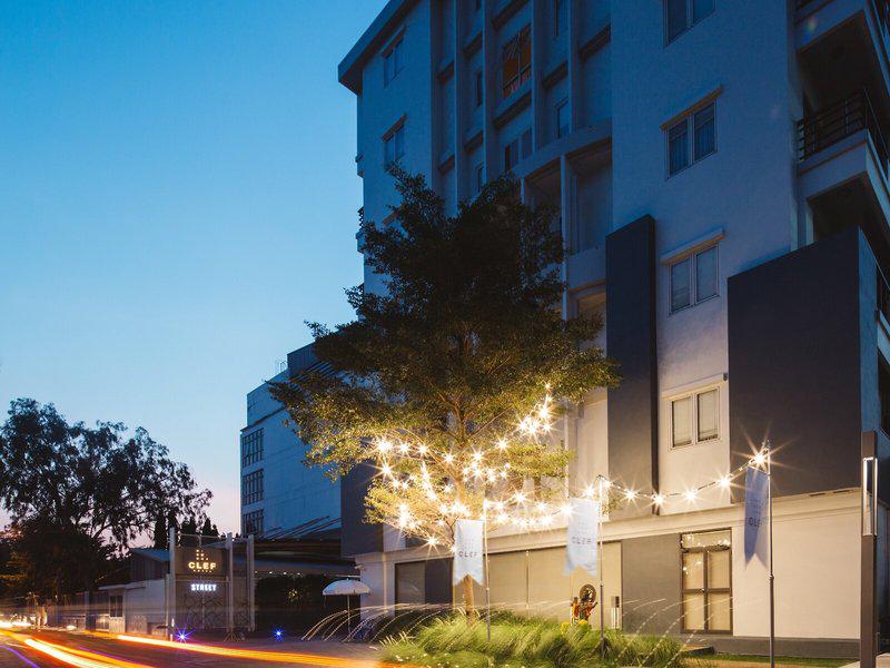 C5B2DF305A8E811D4F243ADB50413371