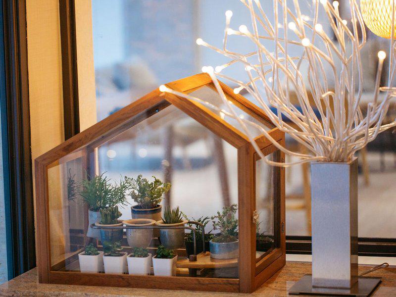 995B2DAEA310C0F8109C3284052E5962