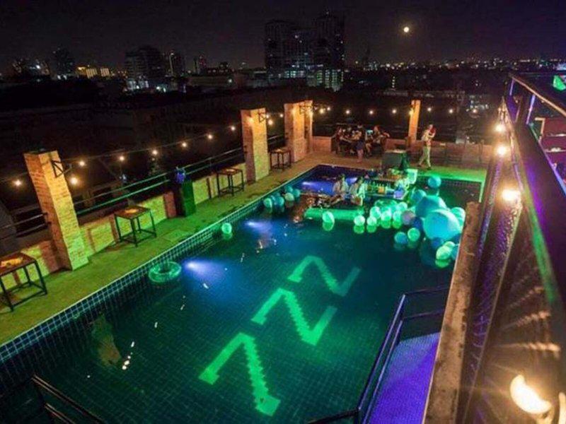 5870D21FA76A446C306FE367EA95500F