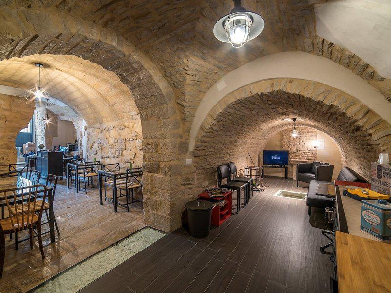 352AF7AF958998CE592D9B33FF6A2B9B