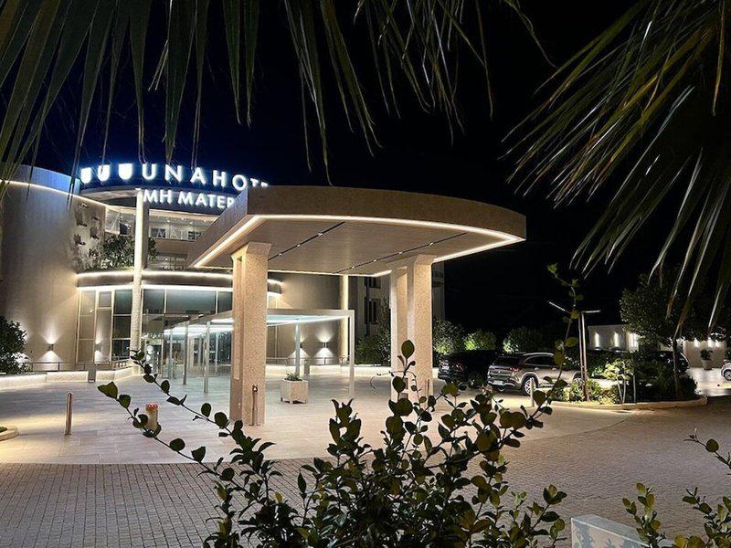 F56C445E35EEB6FD9D6B33F92251C9A9