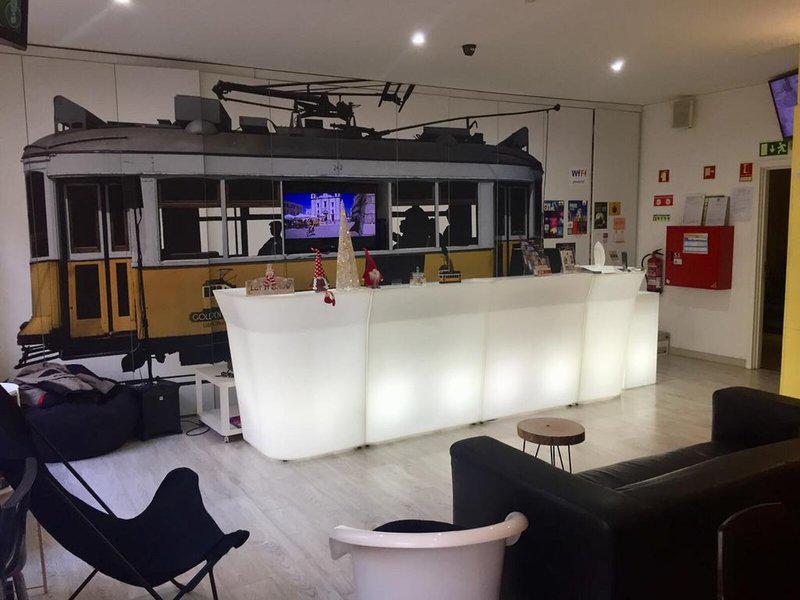 DFEB819CEF6E2BAF837B04CEF87C4CB9