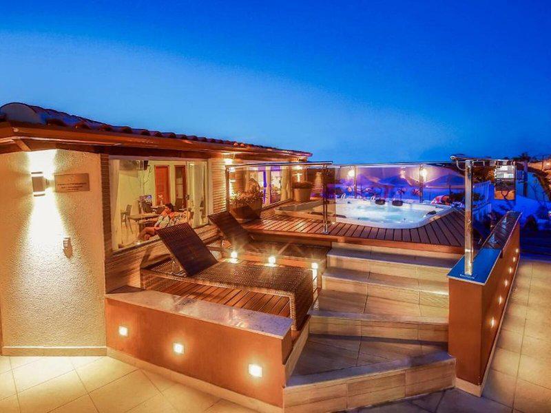 06A0725530CF15E302873CC505A960D4