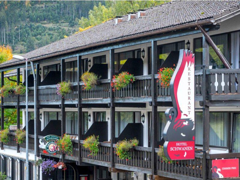 1A97A3E8B05522708F37B2856FBF3D2D