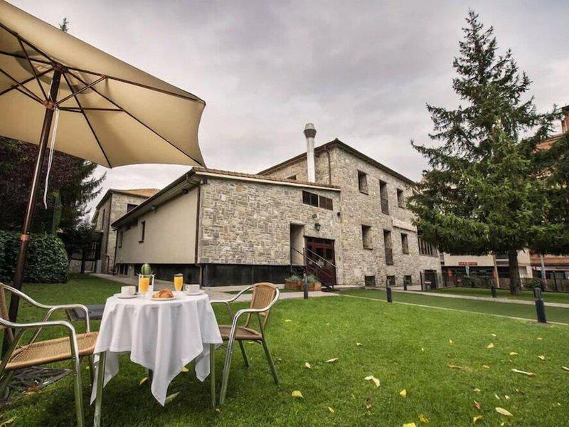 517E9A3CBD84357DE37BF2B68B94AD03