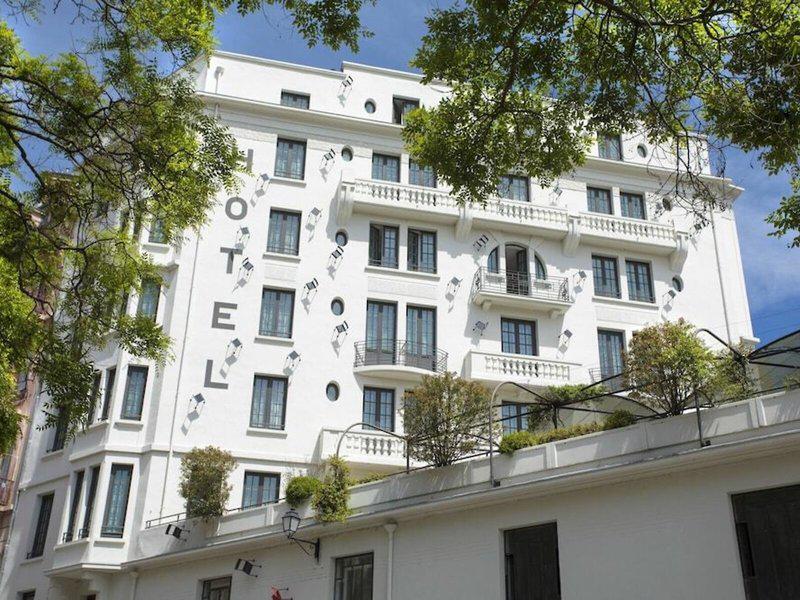 D677B5C6A8AEA81FABD6046BBF2F65DB