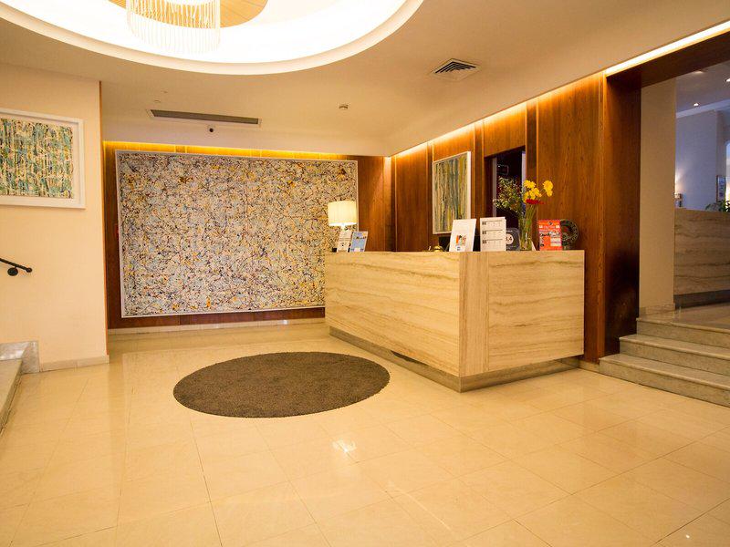 206941E6BF5E919A2FB35C8E8BD028BE