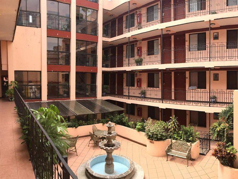 9775061129B1FB8E1FDE12D2E2896355