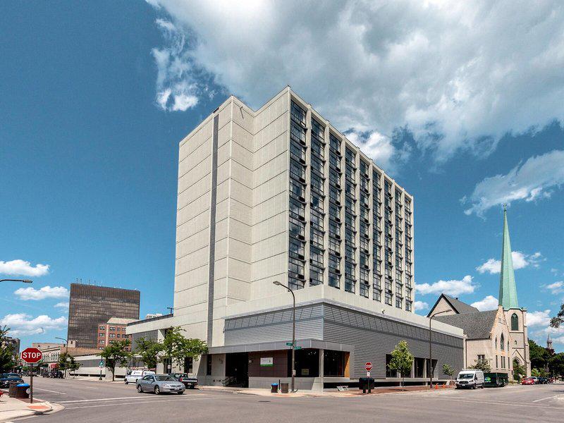 F705BE9553B345CA169BE8D6F2FC61C6