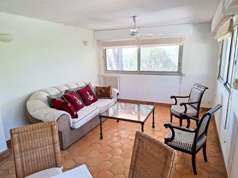 E1338CB7372017CDBE23B70C98730D00