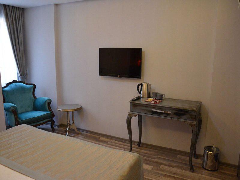 DC7E6EECA1DD88C8E1522F77992FC9EF