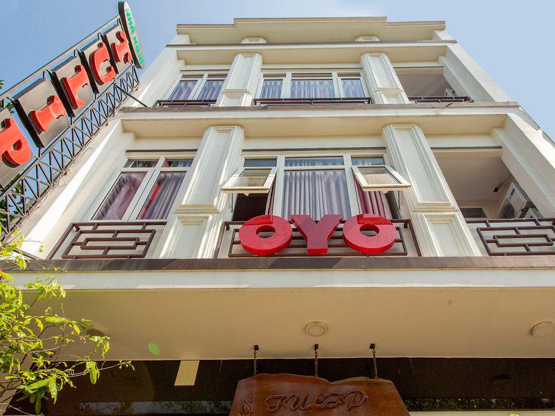 B6696E815CE8C8468545C40DF64CEA64