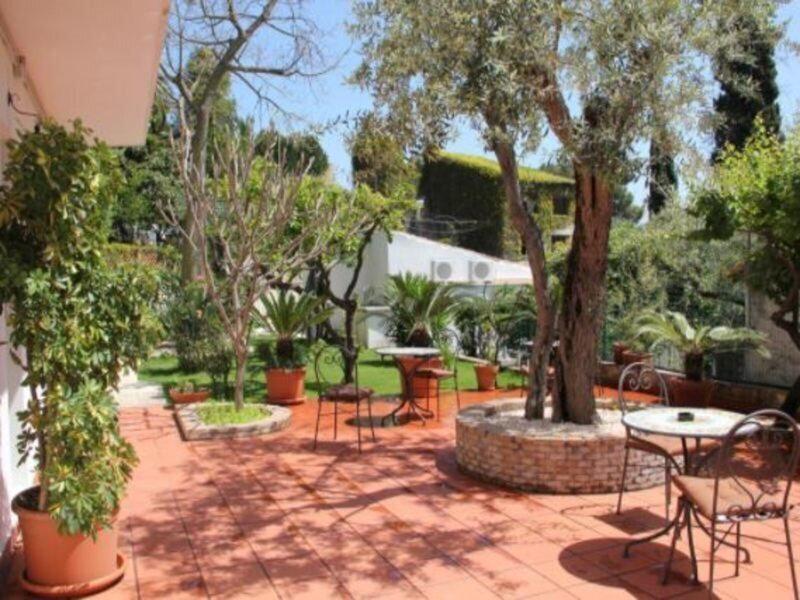 BB0282B6F32CB5EBBD69B24943907327