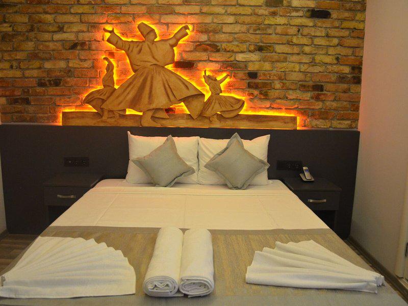 5E43239AA8E1B855FF4968735AADA6B1